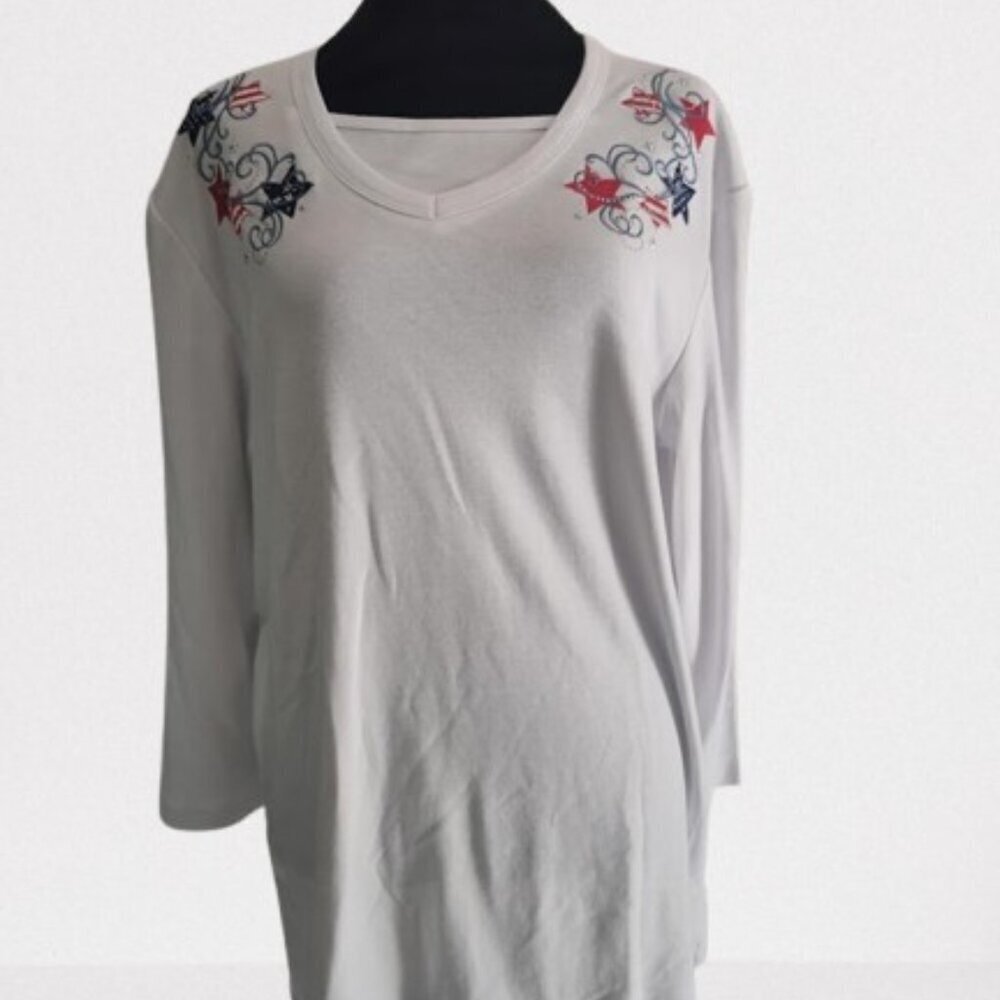Decorated Originals White 3/4 Length Sleeve Women's Blouse Star